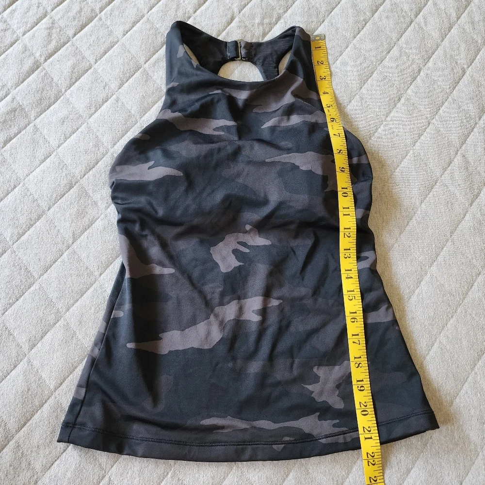 Athleta‎ Freestyle Camo Tankini Size 32 B/C